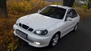 دايو لانوس ٢٠٠٤ لون ابيض