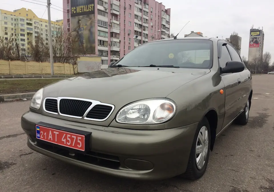 دايو لانوس ٢٠٠٧ لون رمادي فضي