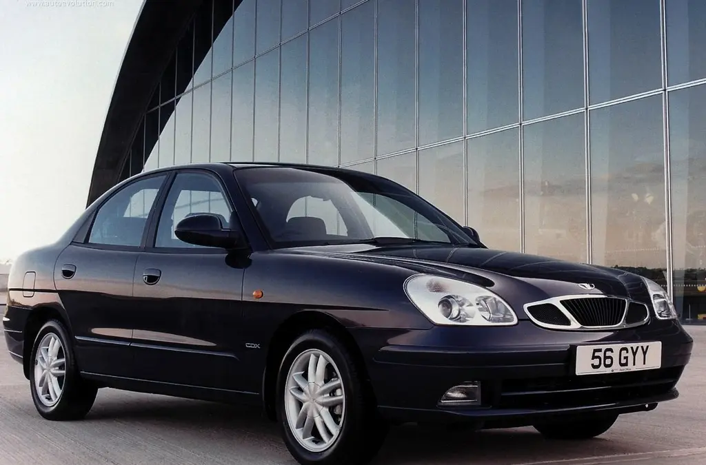 دايو نوبيرا ٢٠٠٣ لون اسود