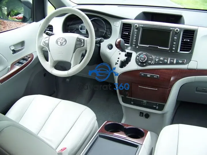 دايهاتسو - المقصورة (Interior)