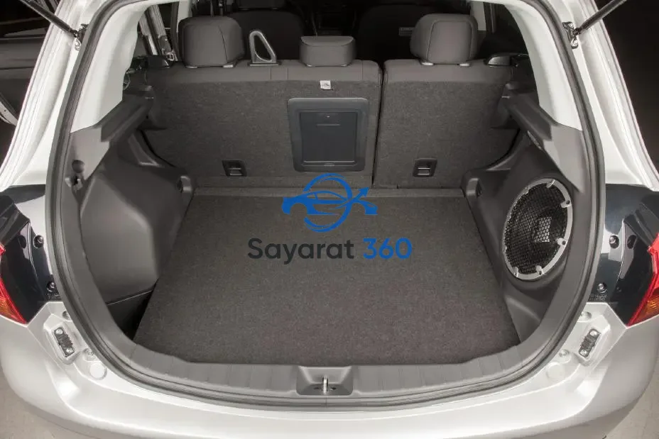 ميتسوبيشي - صندوق الأمتعة (Trunk)