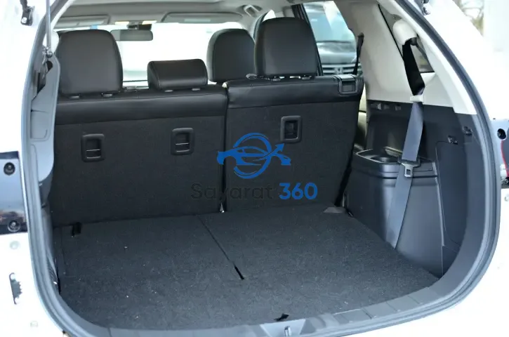 ميتسوبيشي - صندوق الأمتعة (Trunk)