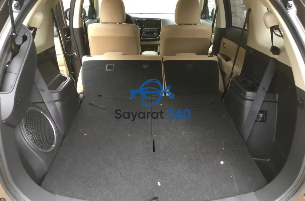 ميتسوبيشي - صندوق الأمتعة (Trunk)