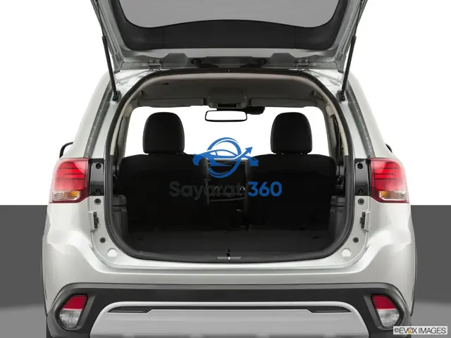 ميتسوبيشي - صندوق الأمتعة (Trunk)