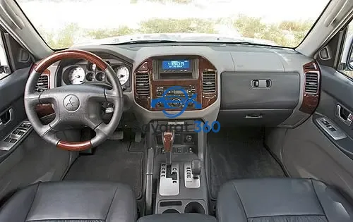 ميتسوبيشي - المقصورة (Interior)