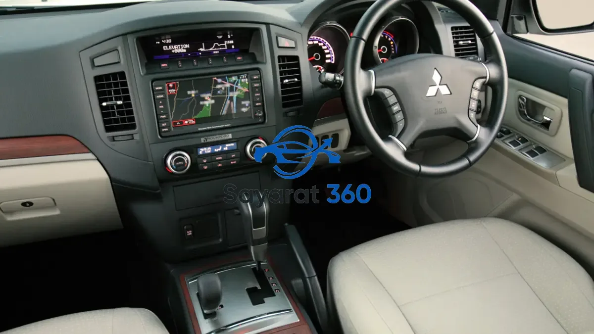 ميتسوبيشي - المقصورة (Interior)