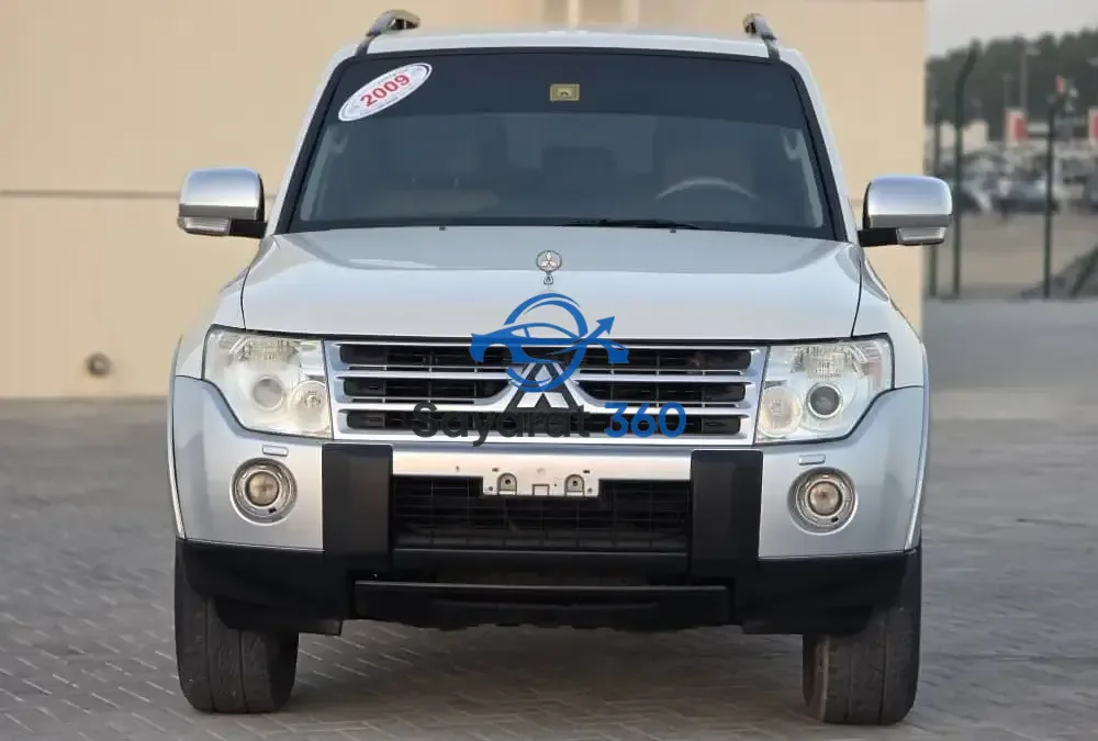 ميتسوبيشي - واجهة أمامية (Front View)