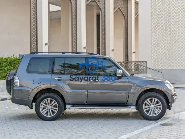 ميتسوبيشي - جانبية (Side View)