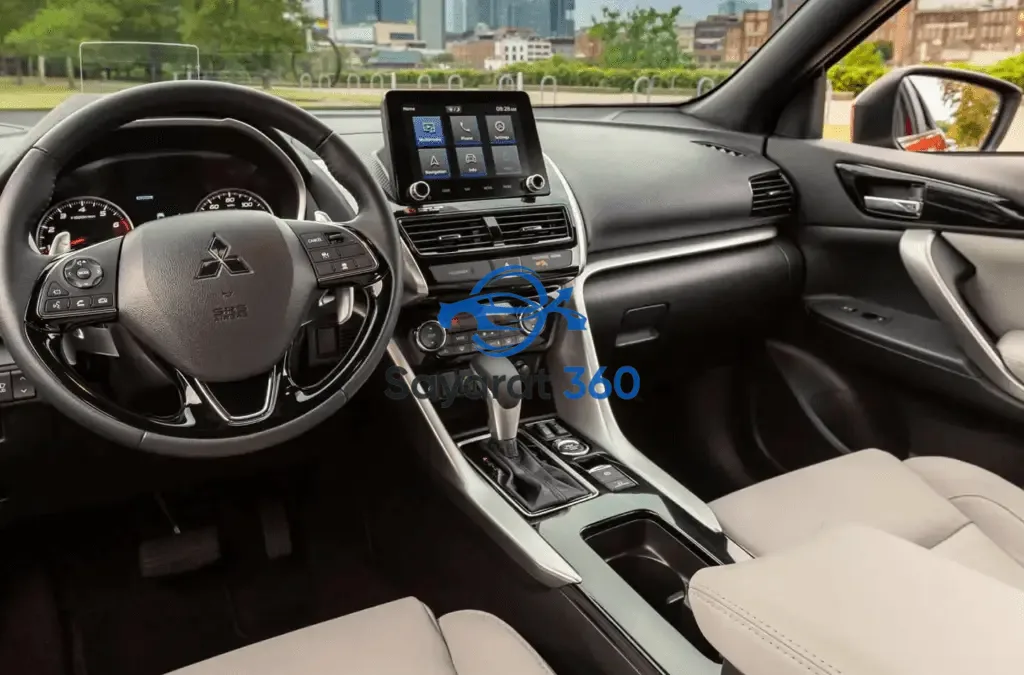 ميتسوبيشي - المقصورة (Interior)