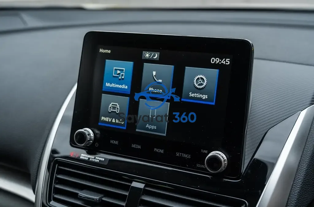 ميتسوبيشي - لوحة القيادة (Dashboard)