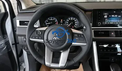 ميتسوبيشي - لوحة القيادة (Dashboard)