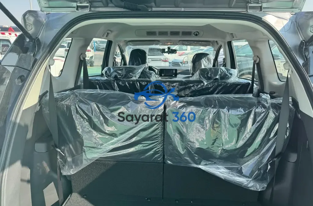 ميتسوبيشي - صندوق الأمتعة (Trunk)