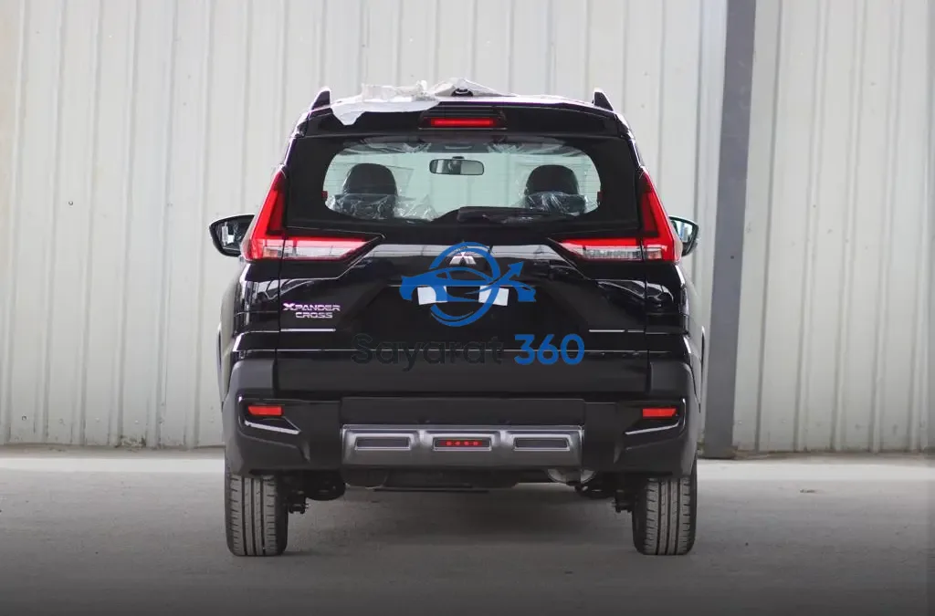 ميتسوبيشي - خلفية (Rear View)