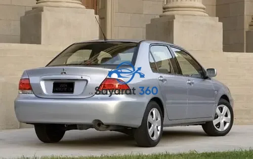 ميتسوبيشي - خلفية (Rear View)