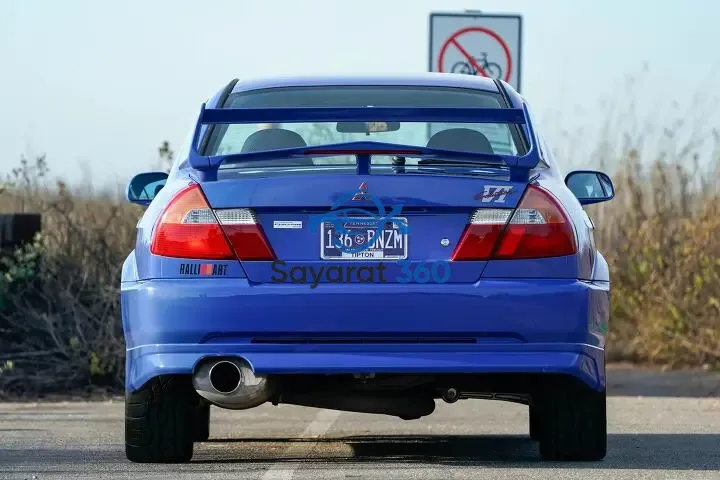 ميتسوبيشي - خلفية (Rear View)