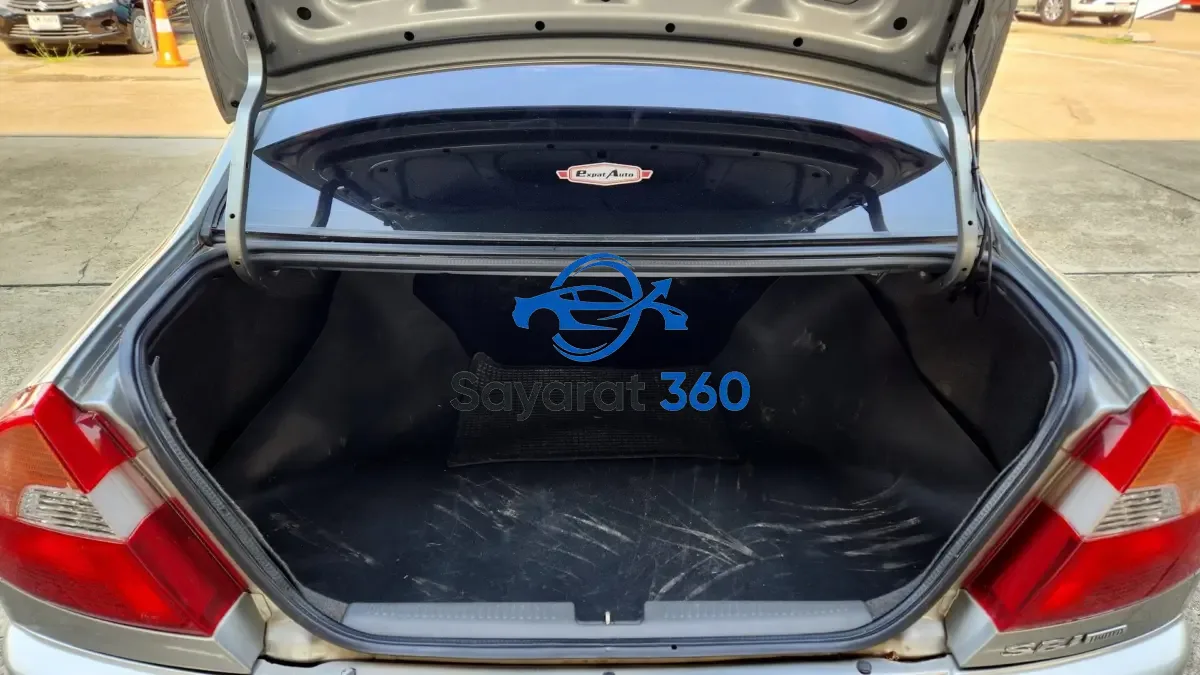 ميتسوبيشي - صندوق الأمتعة (Trunk)