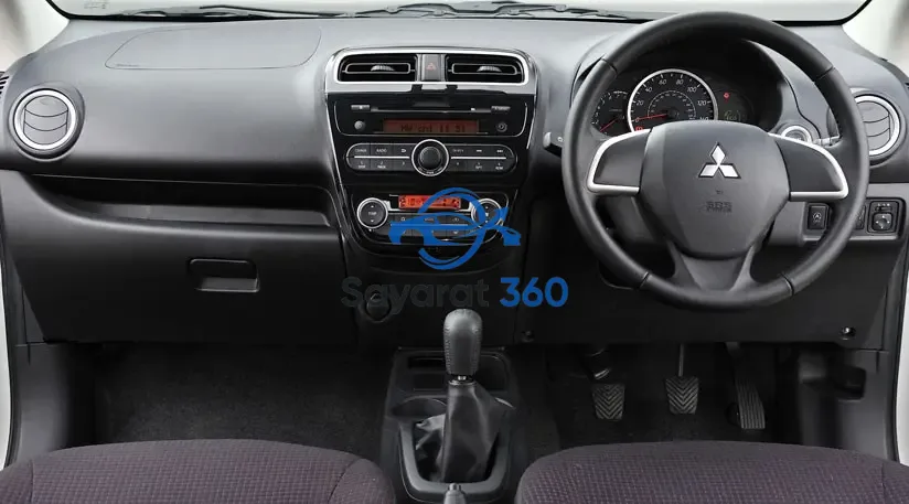 ميتسوبيشي - المقصورة (Interior)