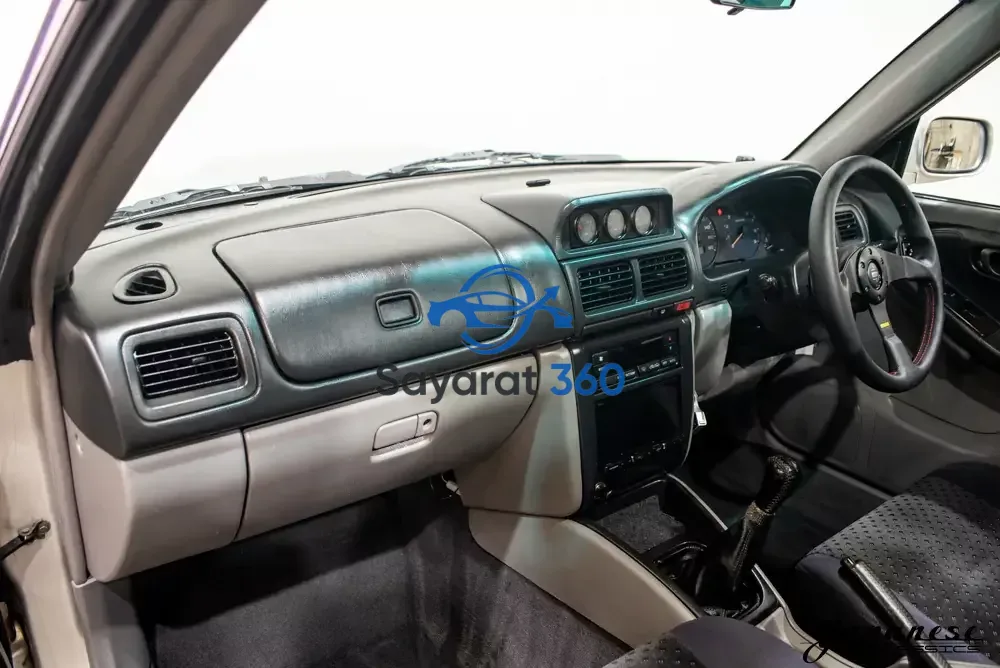 سوبارو - المقصورة (Interior)