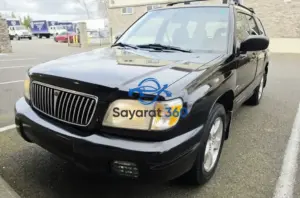 سوبارو فورستر 2000