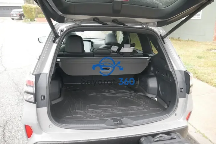 سوبارو - صندوق الأمتعة (Trunk)