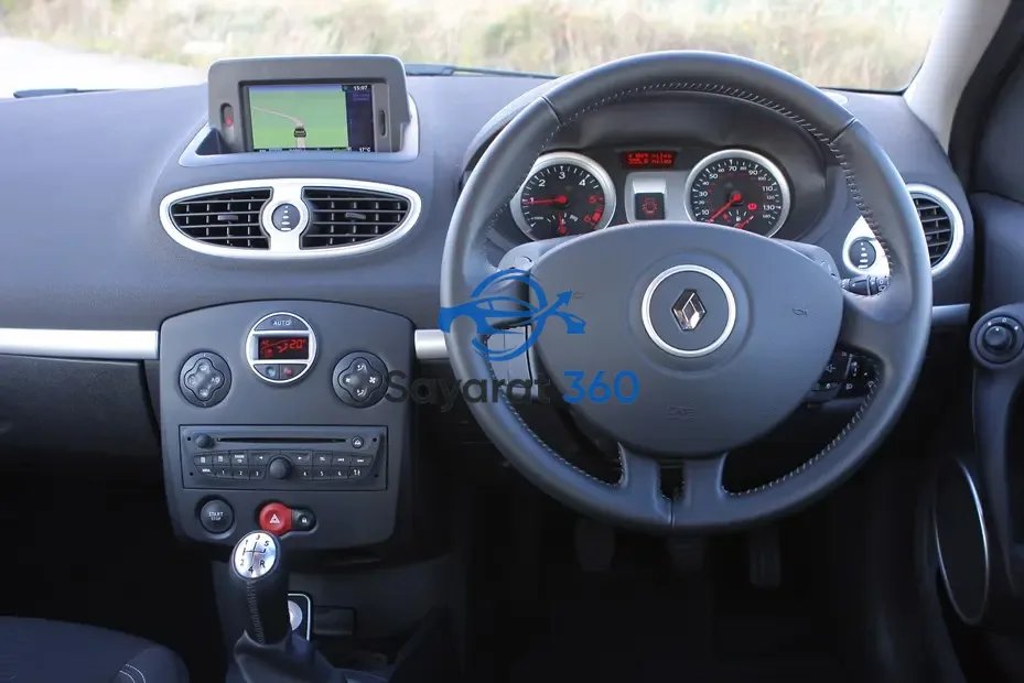 رينو - لوحة القيادة (Dashboard)