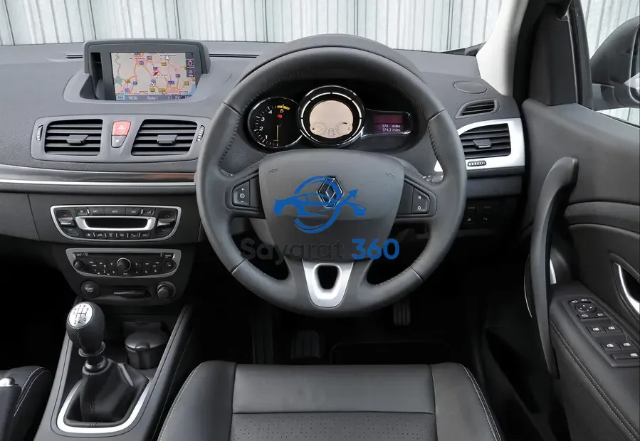 رينو - لوحة القيادة (Dashboard)