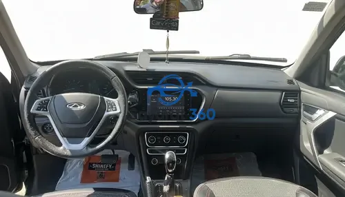 شيري - المقصورة (Interior)